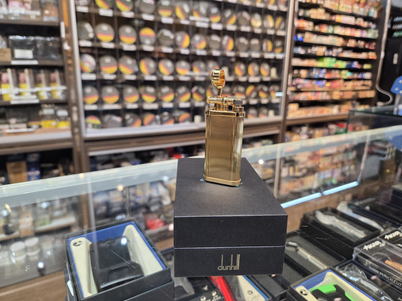 Dunhill - 10710 TU - Unique lighter fine line Gold Cigar Flame