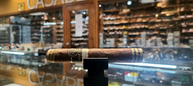 Jake Wyatt - Fourth Dimension - Robusto