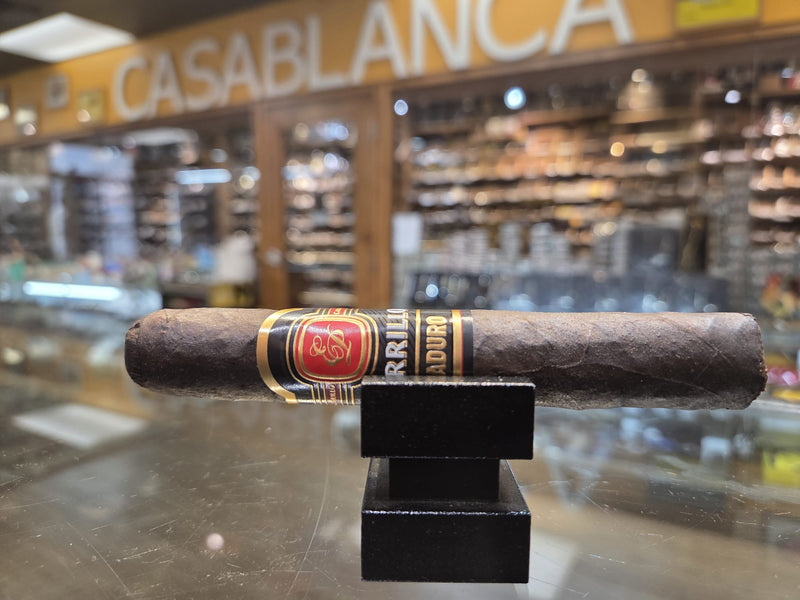 E.P. Carrillo - Maduro - Robusto
