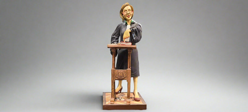 Guillermo Forchino -  Lady Lawyer Special Edition