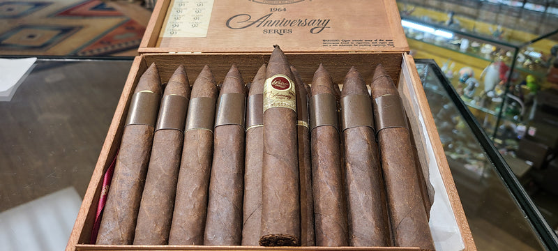 Padron - 1964 Maduro Torpedo - 2021 Cigar of the Year