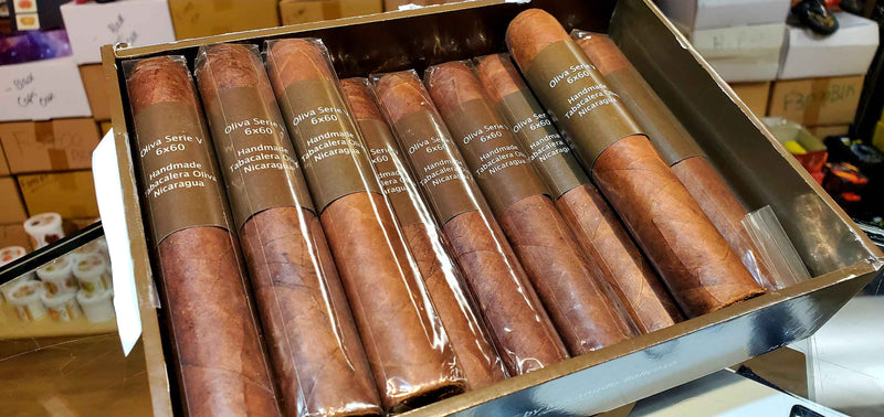 Oliva - Serie V Double Toro (6x60) - 2012 Cigar of the Year