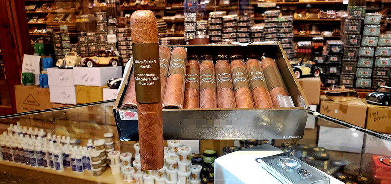 Oliva - Serie V Double Toro (6x60) - 2012 Cigar of the Year