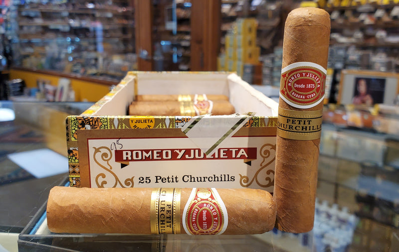 Romeo Y Julieta - Petit Churchill